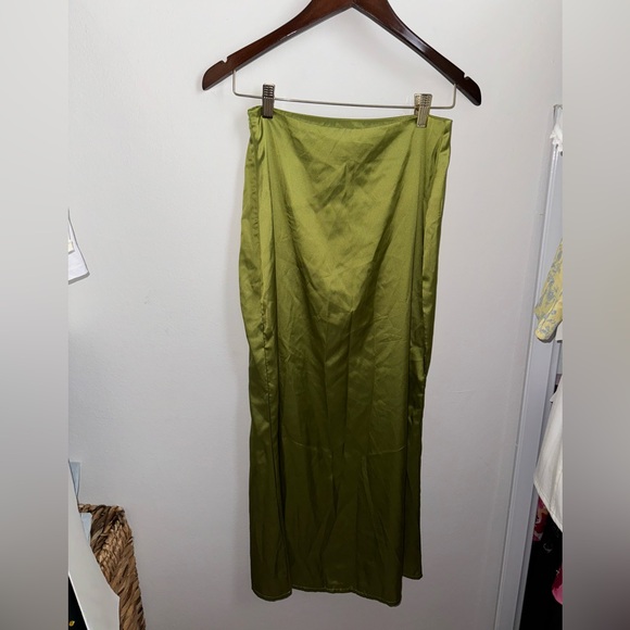 Satin High Waist Maxi Skirt - Picture 3 of 6